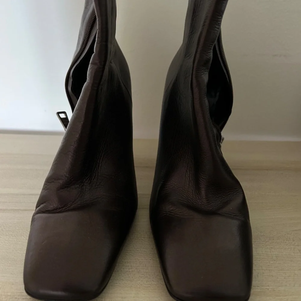 Prada Boots - Picture 3 of 8